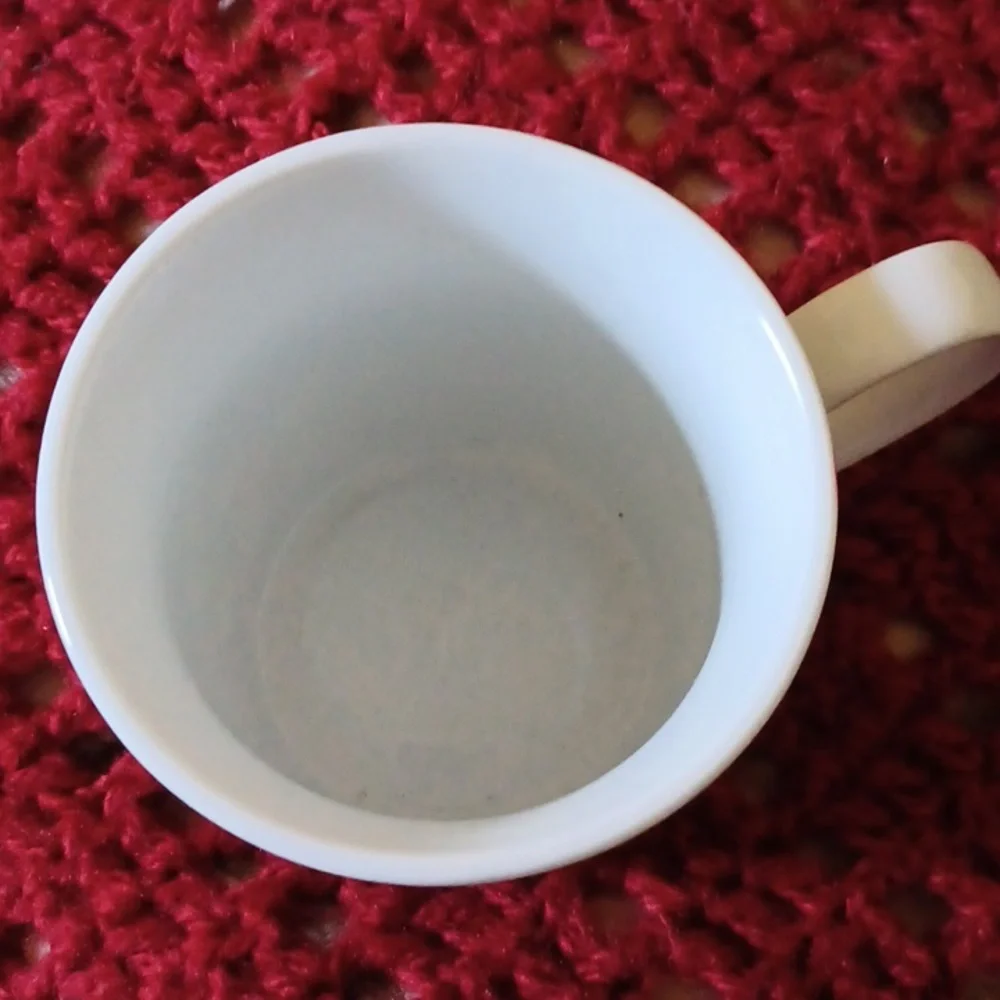 Crate&Barrel red/silver polka dot mug (100423B)